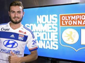 Lucas Tousart lors de sa présentation à l'OL