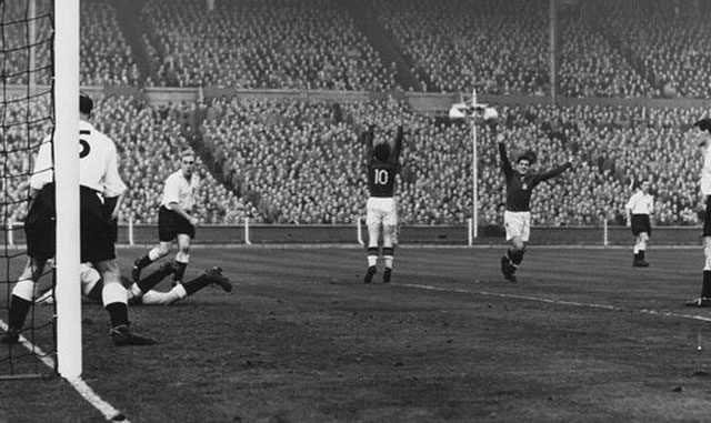 Angleterre - Hongrie - 1953 - La mort de l'Inter Angleterre - Hongrie - 1953 - La mort de l'Inter