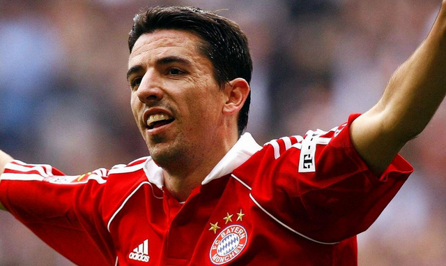 Roy Makaay avec le maillot du Bayern