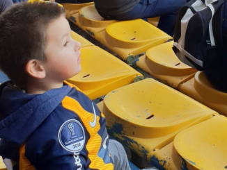 Les étoiles dans les yeux, ce gamin adore Boca Juniors (Photo publiée avec l'aimable autorisation d'hpbboss)