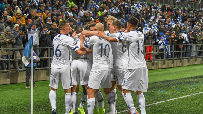 Teemu Pukki contribue grandement à la qualification au premier Euro de sa nation. (Crédits : EPA)