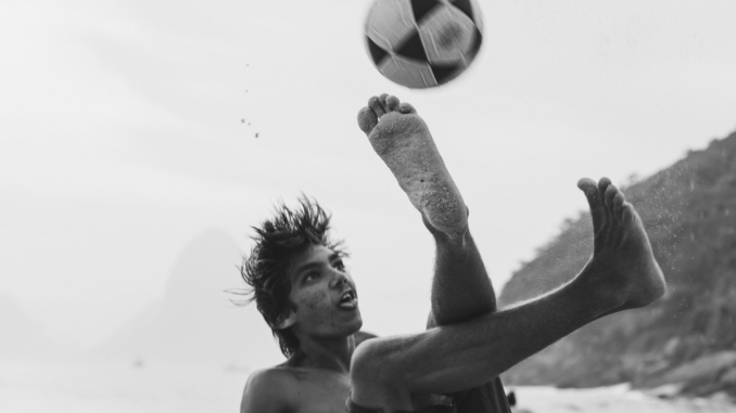 Le sable entre les dents