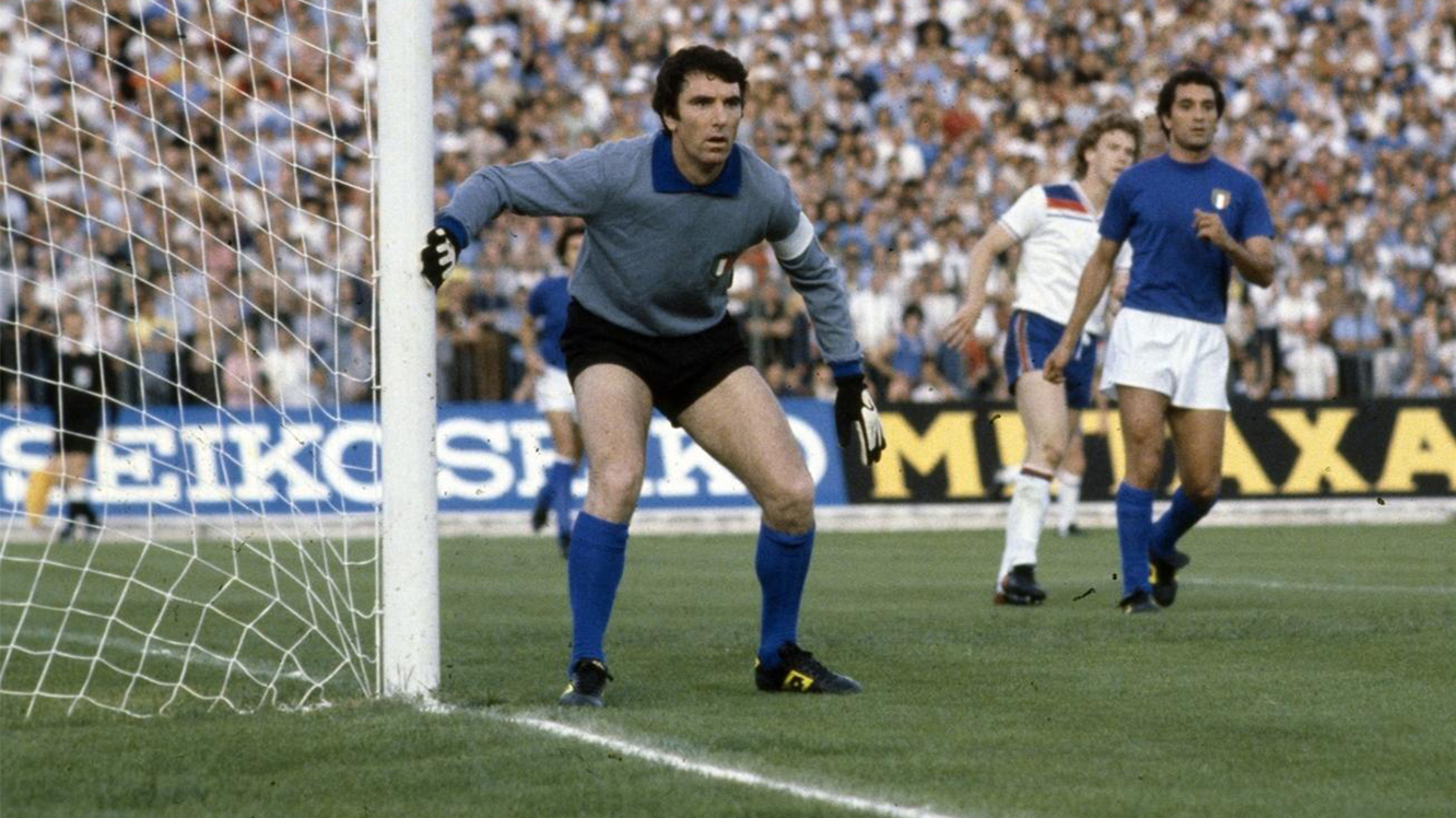 FOOTBALL CALCIO POSTER Dino Zoff gardien de but squadra azzura Juventus 1972-83 EUR 7,99 - FR