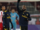 Lacazette marquant un de ces fameux buts à l'extérieur contre l'Olympiakos
