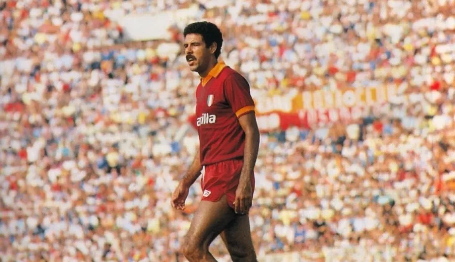 Toninho Cerezo avec la Roma